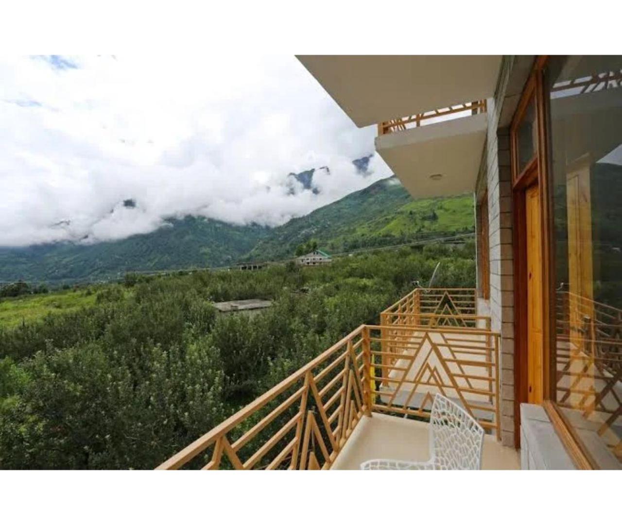 Snow Range Resort And Cottage Vashist Exterior photo