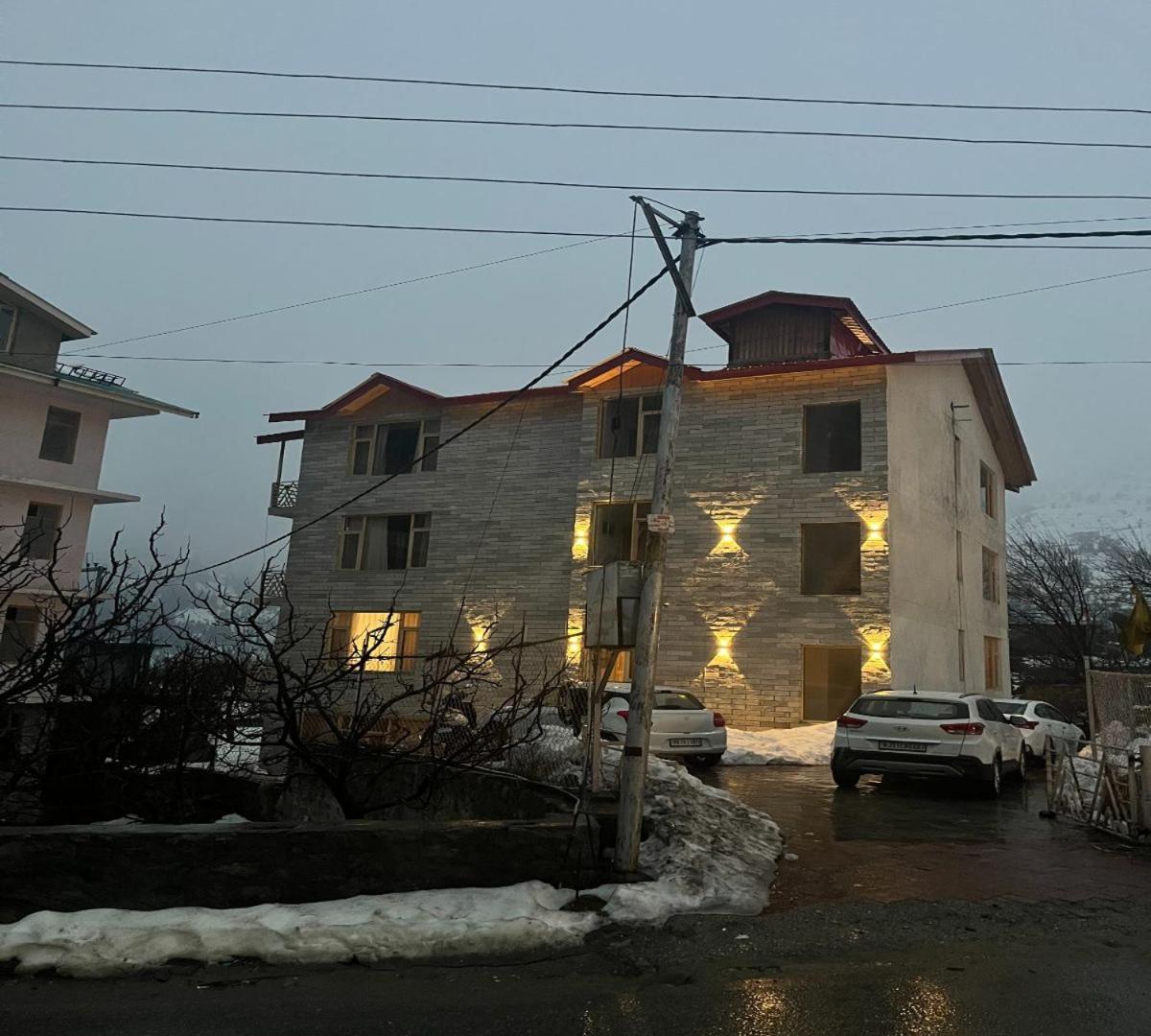 Snow Range Resort And Cottage Vashist Exterior photo